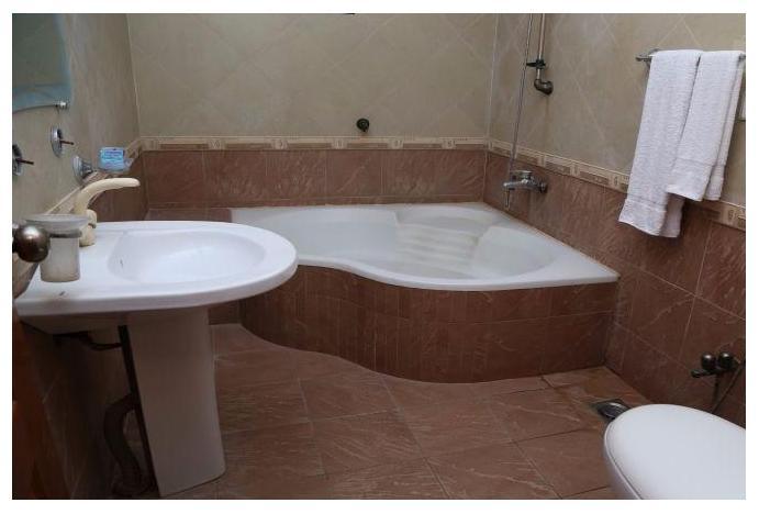 Luxury Inn Karachi Exterior foto
